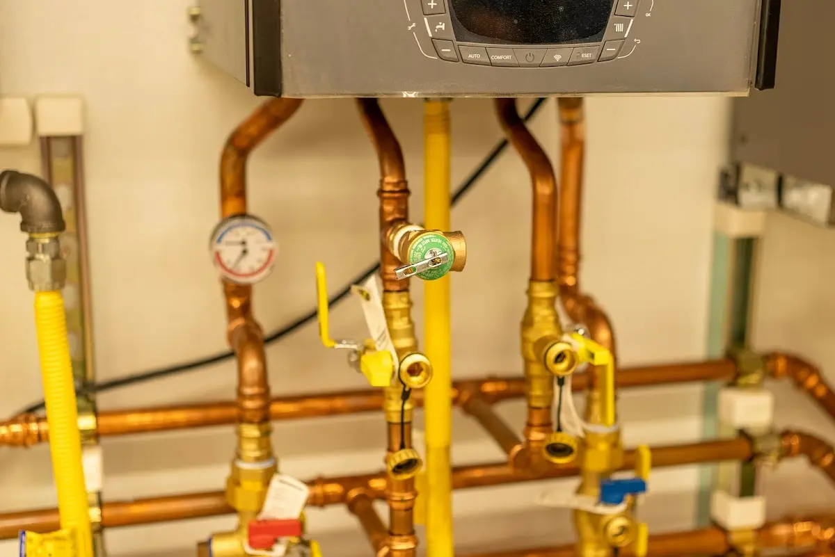 Licensed technician providing Pipe Repair for a homeowner in La Puente